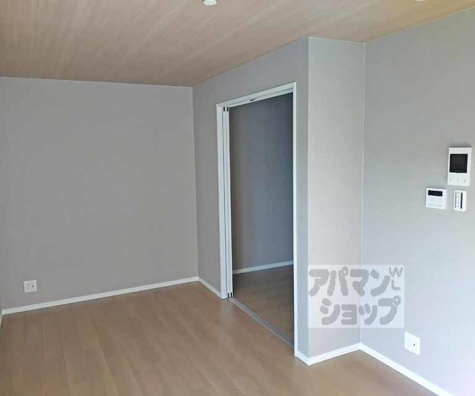 【Ｃａｓａ　Ｗｏｏｄ　丹波橋】間取