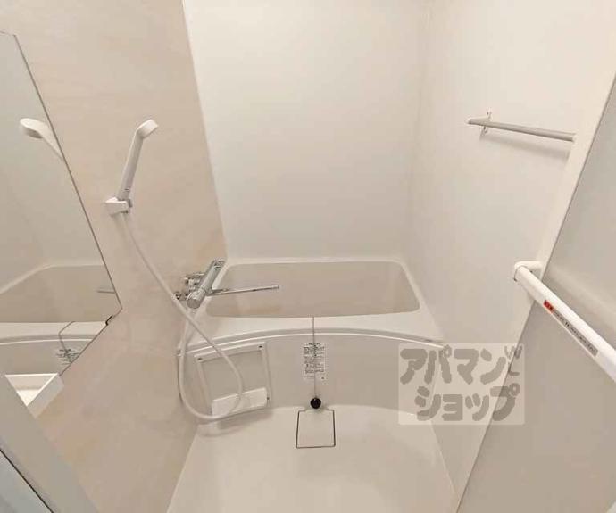 【Ｃａｓａ　Ｗｏｏｄ　丹波橋】間取