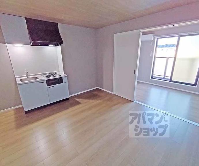 【Ｃａｓａ　Ｗｏｏｄ　丹波橋】間取