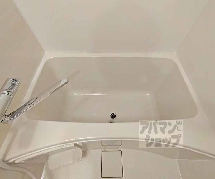 【Ｃａｓａ　Ｗｏｏｄ　丹波橋】間取