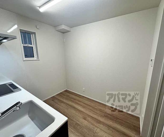 【ＦｏｒｅｓｔＭａｉｓｏｎ堀川御池】間取