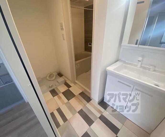 【ＦＯＲＣＥ西院】間取