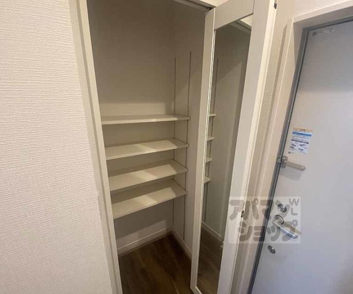 【ＦＯＲＣＥ西院】間取