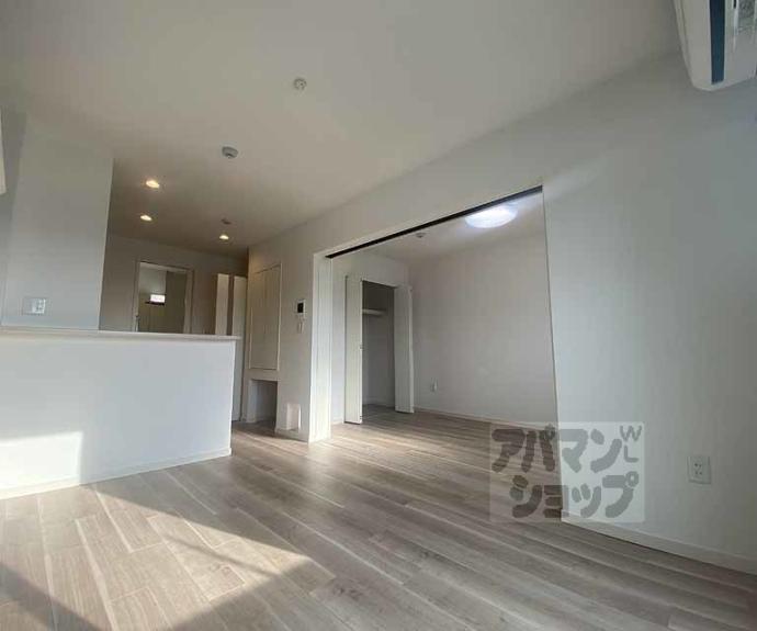 【ＦＯＲＣＥ西院】間取