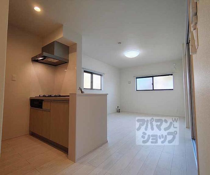 【ボヌール太秦】間取