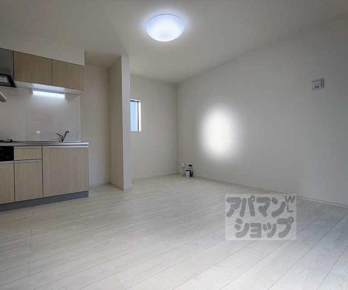 【ボヌール太秦】間取