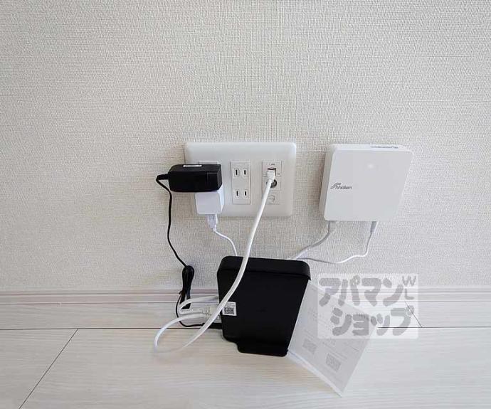 【ＥＭＢＥＬＬＩＲ　ＣＯＣＯ】間取