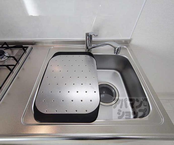 【ＥＭＢＥＬＬＩＲ　ＣＯＣＯ】間取