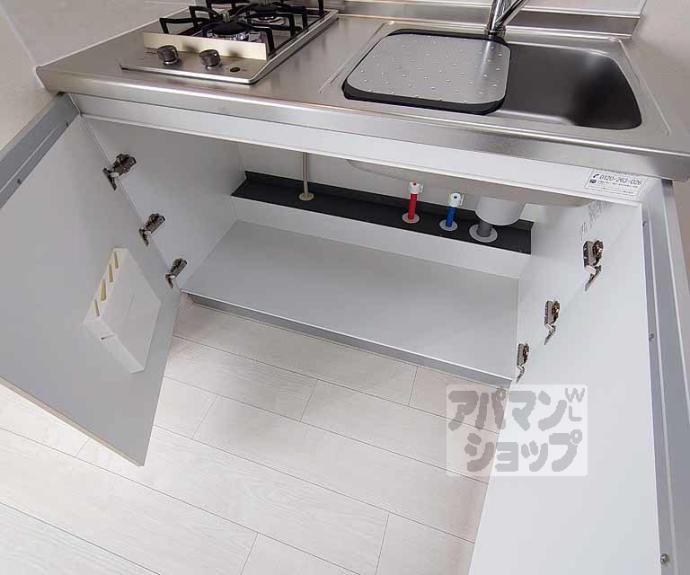 【ＥＭＢＥＬＬＩＲ　ＣＯＣＯ】間取