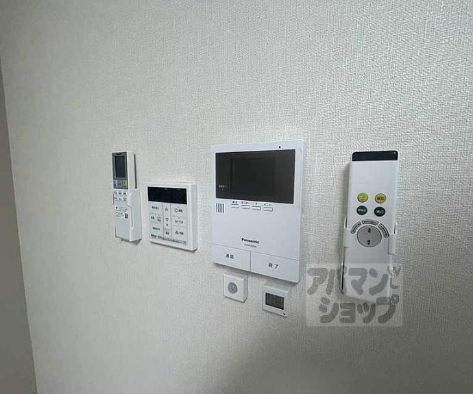 【ＥＭＢＥＬＬＩＲ　ＣＯＣＯ】間取