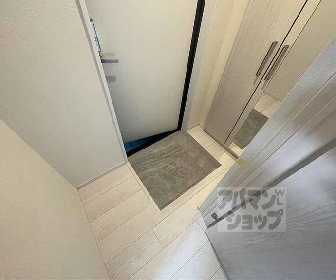 【ＥＭＢＥＬＬＩＲ　ＣＯＣＯ】間取