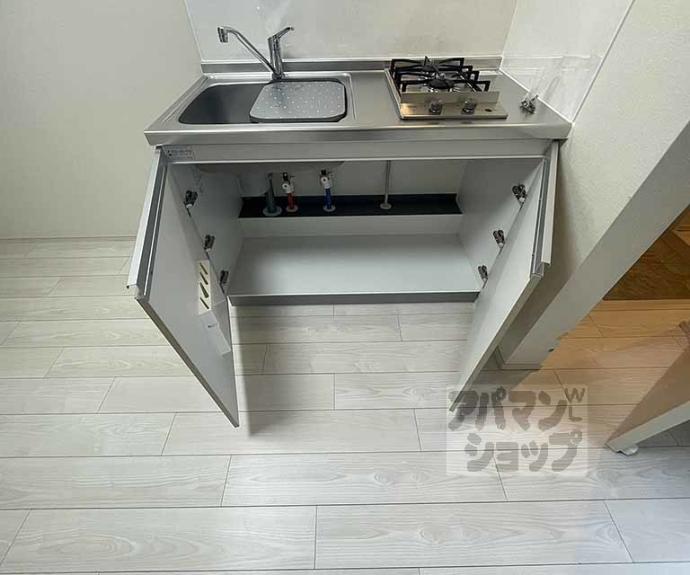 【ＥＭＢＥＬＬＩＲ　ＣＯＣＯ】間取