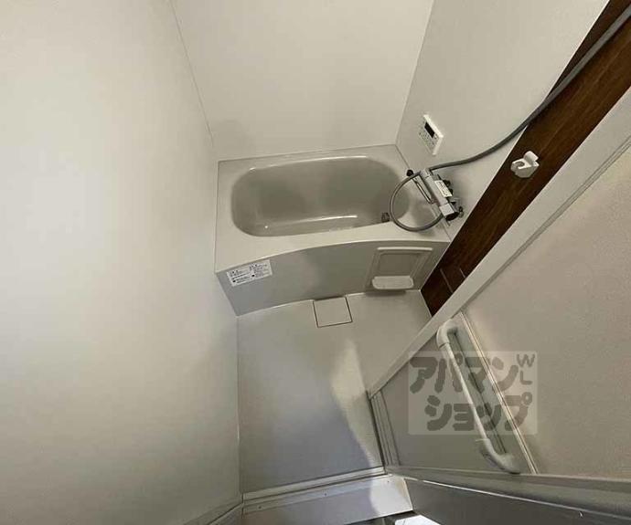 【ＥＭＢＥＬＬＩＲ　ＣＯＣＯ】間取