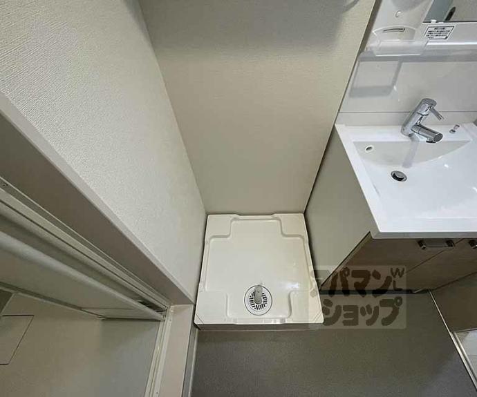 【ＥＭＢＥＬＬＩＲ　ＣＯＣＯ】間取