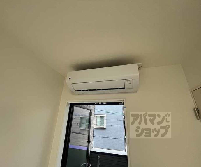 【ＥＭＢＥＬＬＩＲ　ＣＯＣＯ】間取