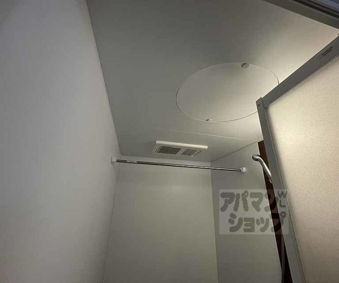 【ＥＭＢＥＬＬＩＲ　ＣＯＣＯ】間取