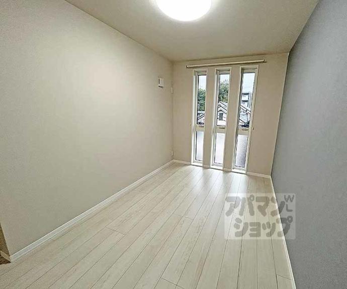 【ミラーエステート　イーストビル】間取