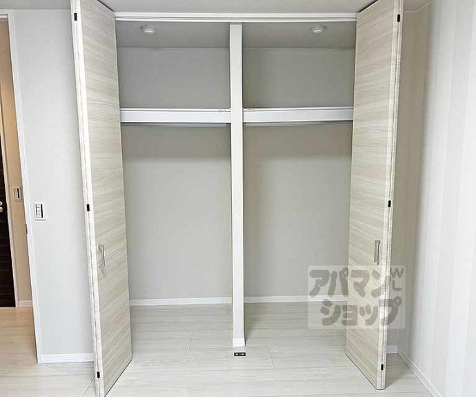 【ミラーエステート　イーストビル】間取