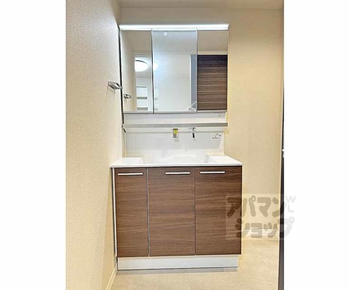 【ミラーエステート　イーストビル】間取