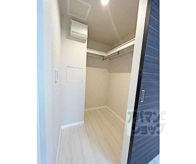 【ミラーエステート　イーストビル】間取