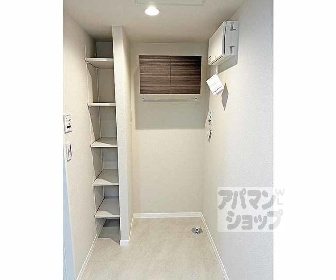 【ミラーエステート　イーストビル】間取