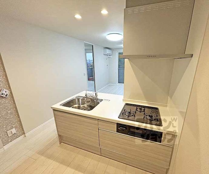 【ミラーエステート　イーストビル】間取