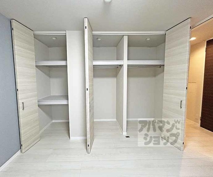 【ミラーエステート　イーストビル】間取