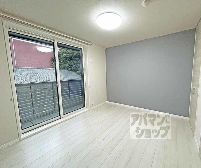 【ミラーエステート　イーストビル】間取