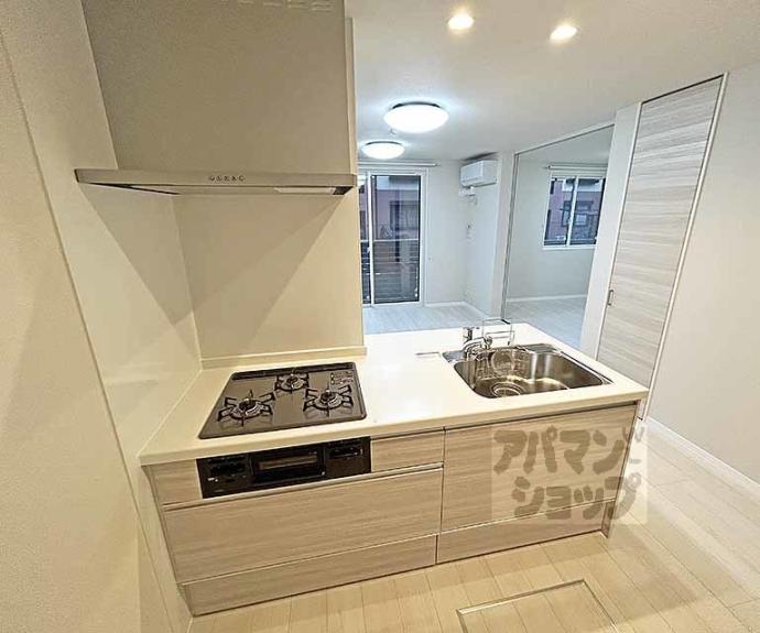 【ミラーエステート　イーストビル】間取