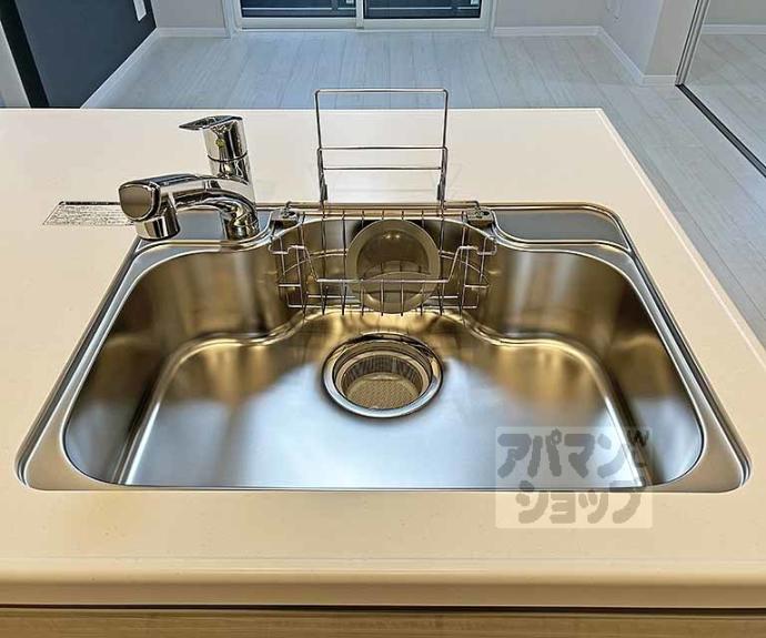 【ミラーエステート　イーストビル】間取