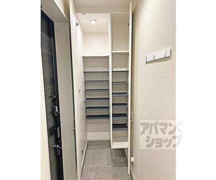 【ミラーエステート　イーストビル】間取