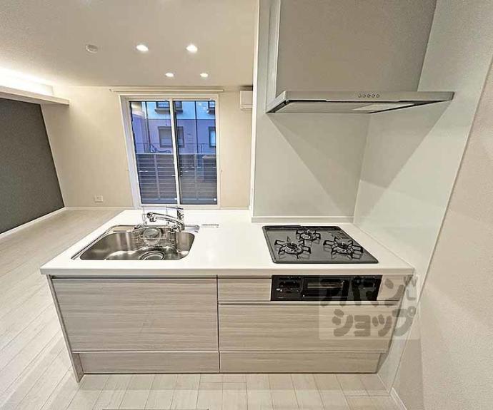 【ミラーエステート　イーストビル】間取