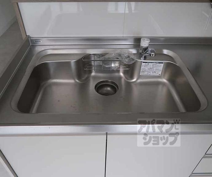 【東山区五葉ノ辻町11-1戸建】間取