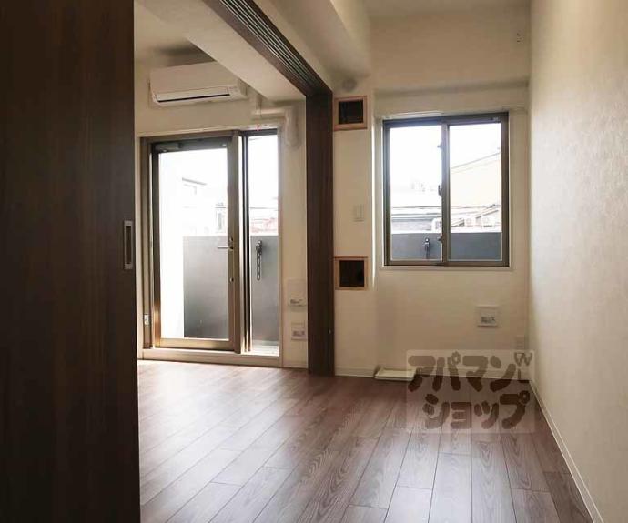 【プレサンス十条凛華】間取