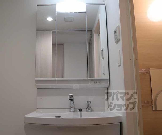 【プレサンス十条凛華】間取