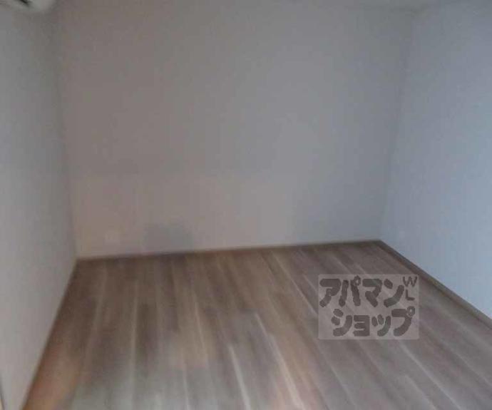 【VEGAS西ノ京 A】間取