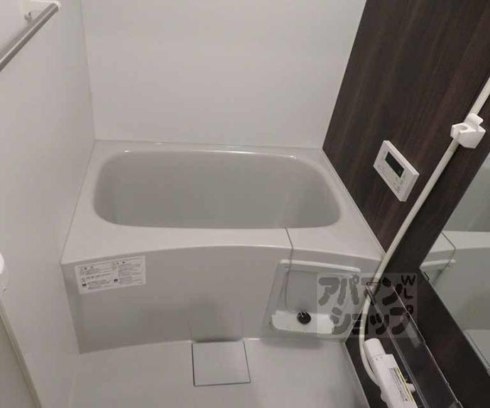 【VEGAS西ノ京 A】間取