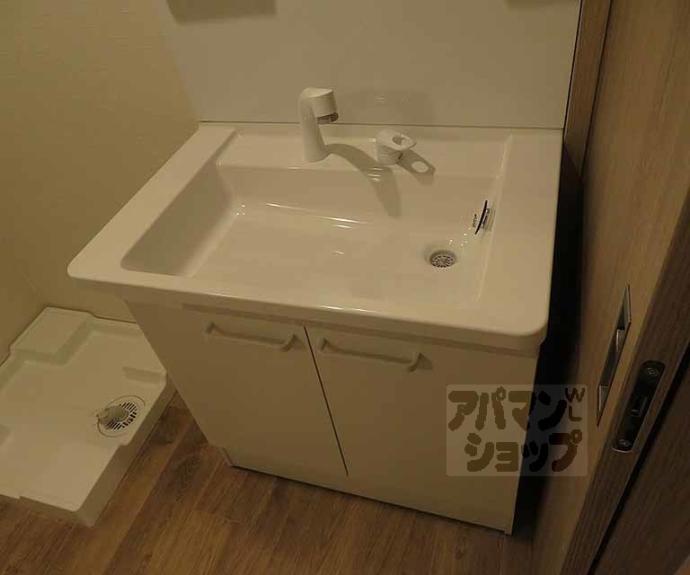 【ＶＥＧＡＳ西ノ京　Ｂ】間取