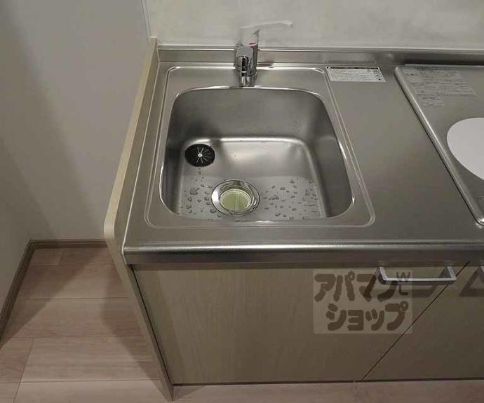 【ＶＥＧＡＳ西ノ京　Ｂ】間取