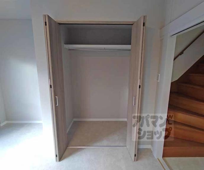 【東山区五葉ノ辻町11-1戸建】間取