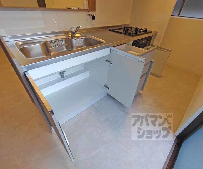 【東山区五葉ノ辻町11-1戸建】間取