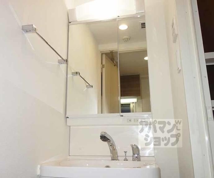 【ベラジオ五条堀川Ⅲ】間取