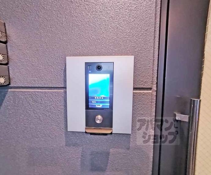 【メゾンドゥース丹波橋】間取