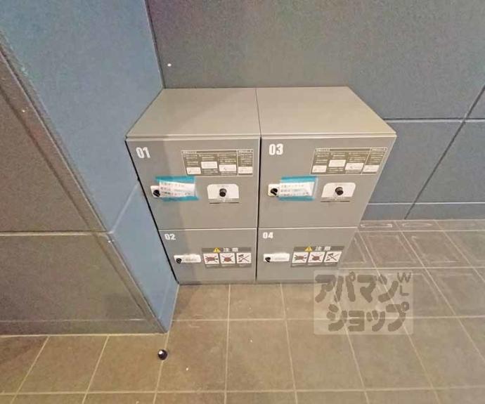 【メゾンドゥース丹波橋】間取