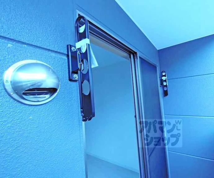 【メゾンドゥース丹波橋】間取