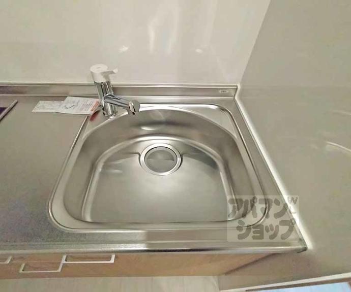 【メゾンドゥース丹波橋】間取