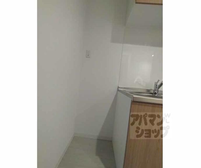 【メゾンドゥース丹波橋】間取