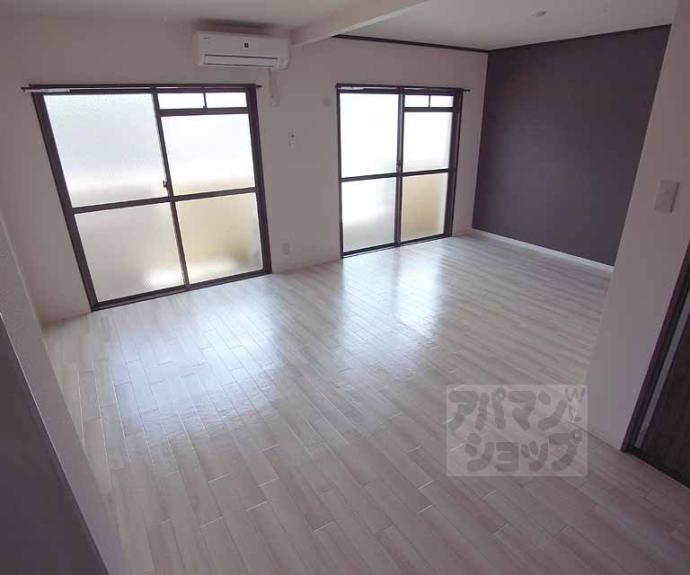 【ガーデナル伏見ハイツ】間取