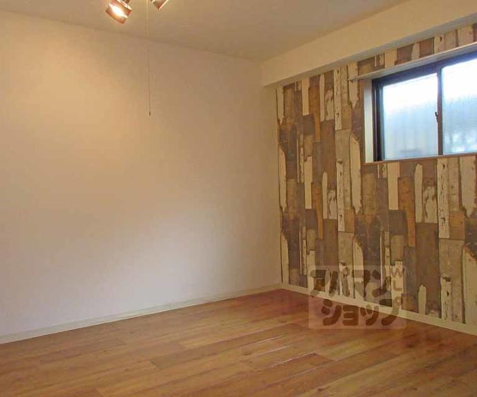 【PINE TREE】間取