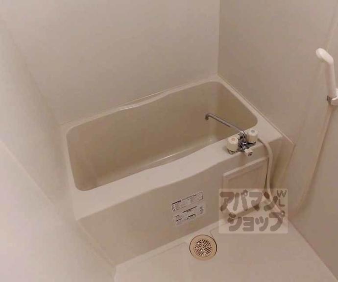 【Casa de issa(カーサデイッサ)】間取